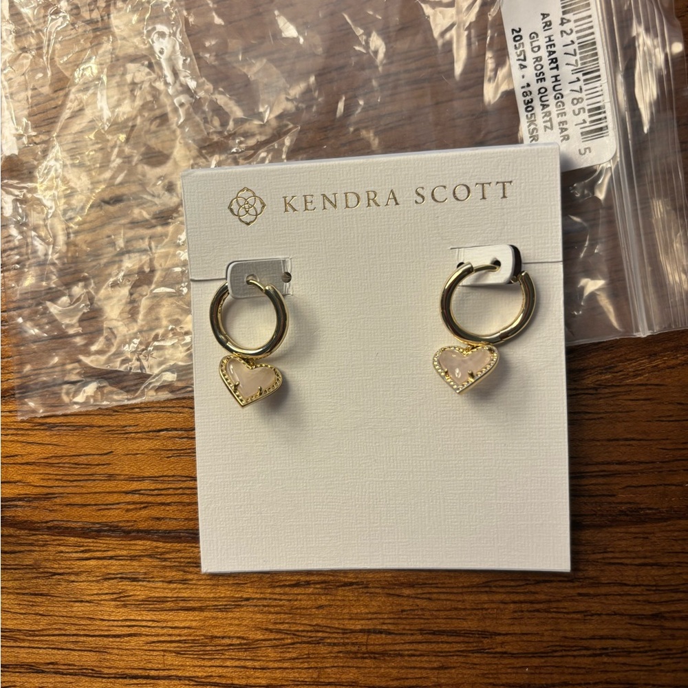 Kendra Scott Gold Ari Heart Huggie Earrings